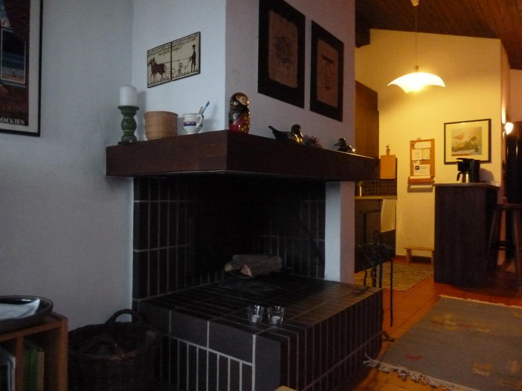 Ferienwohnung Murschetg Laax Ruang foto