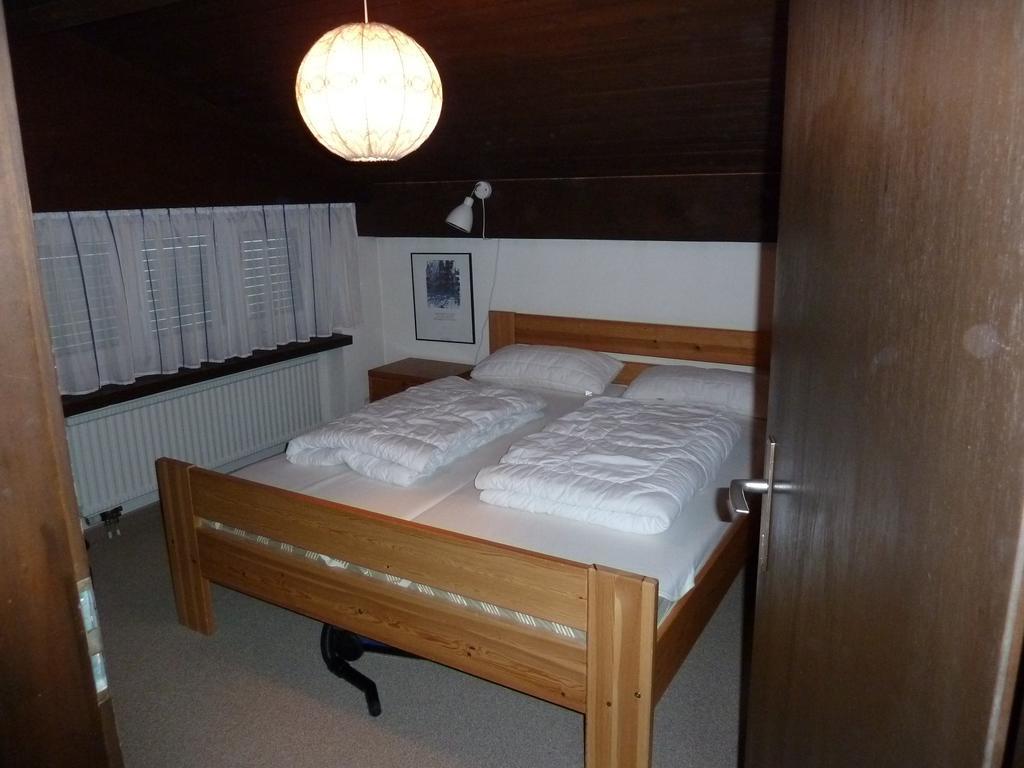 Ferienwohnung Murschetg Laax Ruang foto