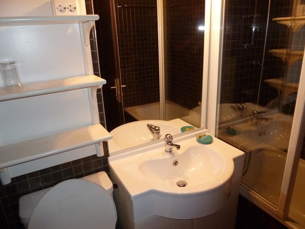 Ferienwohnung Murschetg Laax Ruang foto